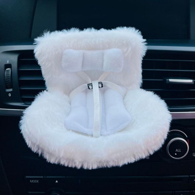 【YIWU&BUBU】bu safety seat car decoration cute travel companion air outlet pendant